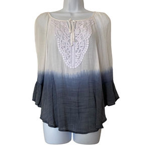 BCX Blue & White Dip Dyed Cold Shoulder 3/4 Bell Sleeve Top Size M